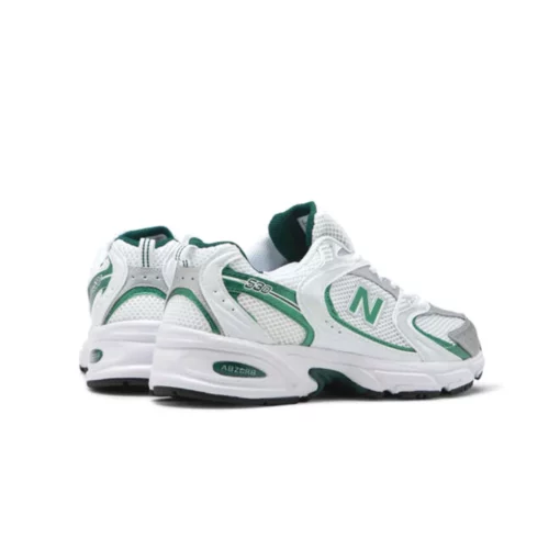 New Balance 530 Trainers White And Green - Image 3