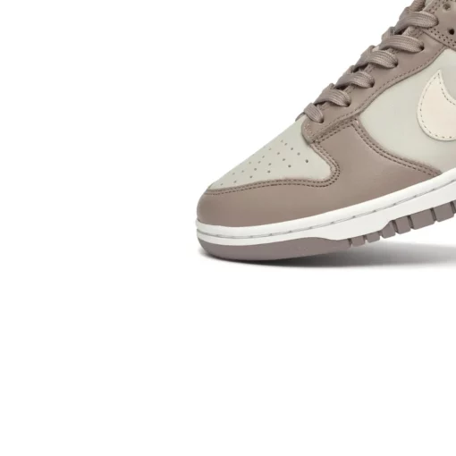 Nike Dunk Low Bon Tan - Image 2