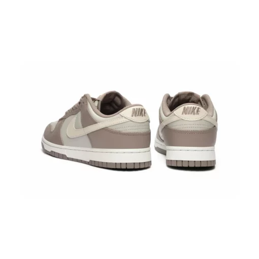 Nike Dunk Low Bon Tan - Image 3