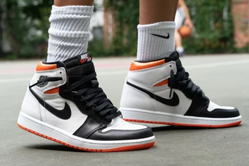 Nike Air Jordan 1 High OG Electro Orange - Image 3