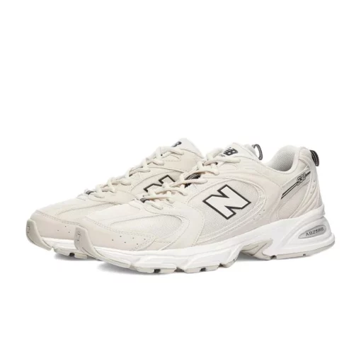 New Balance 530 trainers in off white - Image 4