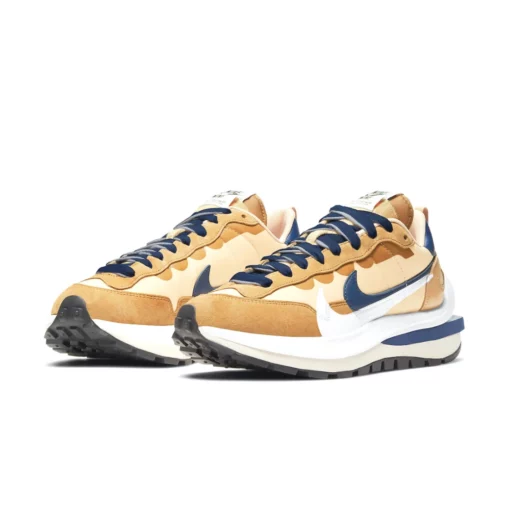 Nike Sacai  VaporWaffle Sesame - Image 4