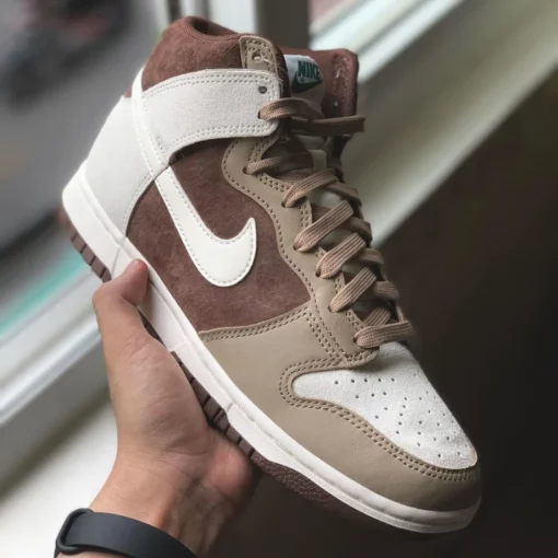 Nike Dunk High Light Chocolate - Image 4