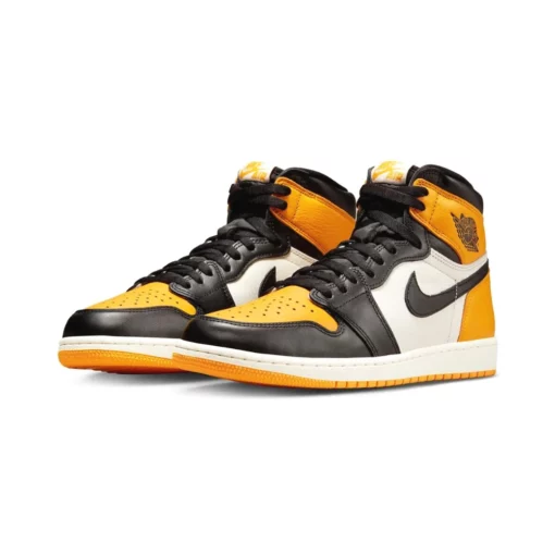 Nike Air Jordan 1 Retro High OG Yellow Toe - Image 2