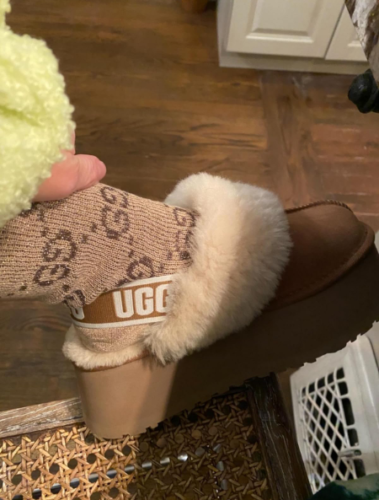 UGG Funkette Brown photo review